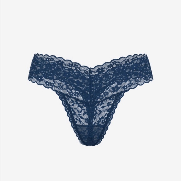VICTORIA’S SECRET  Blue Lace Panties - Picture 3 of 3